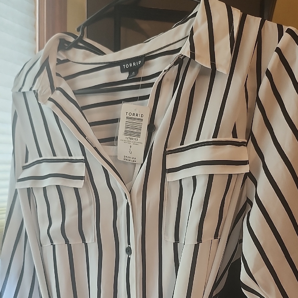Torrid Monochrome Striped Button-Up Blouse